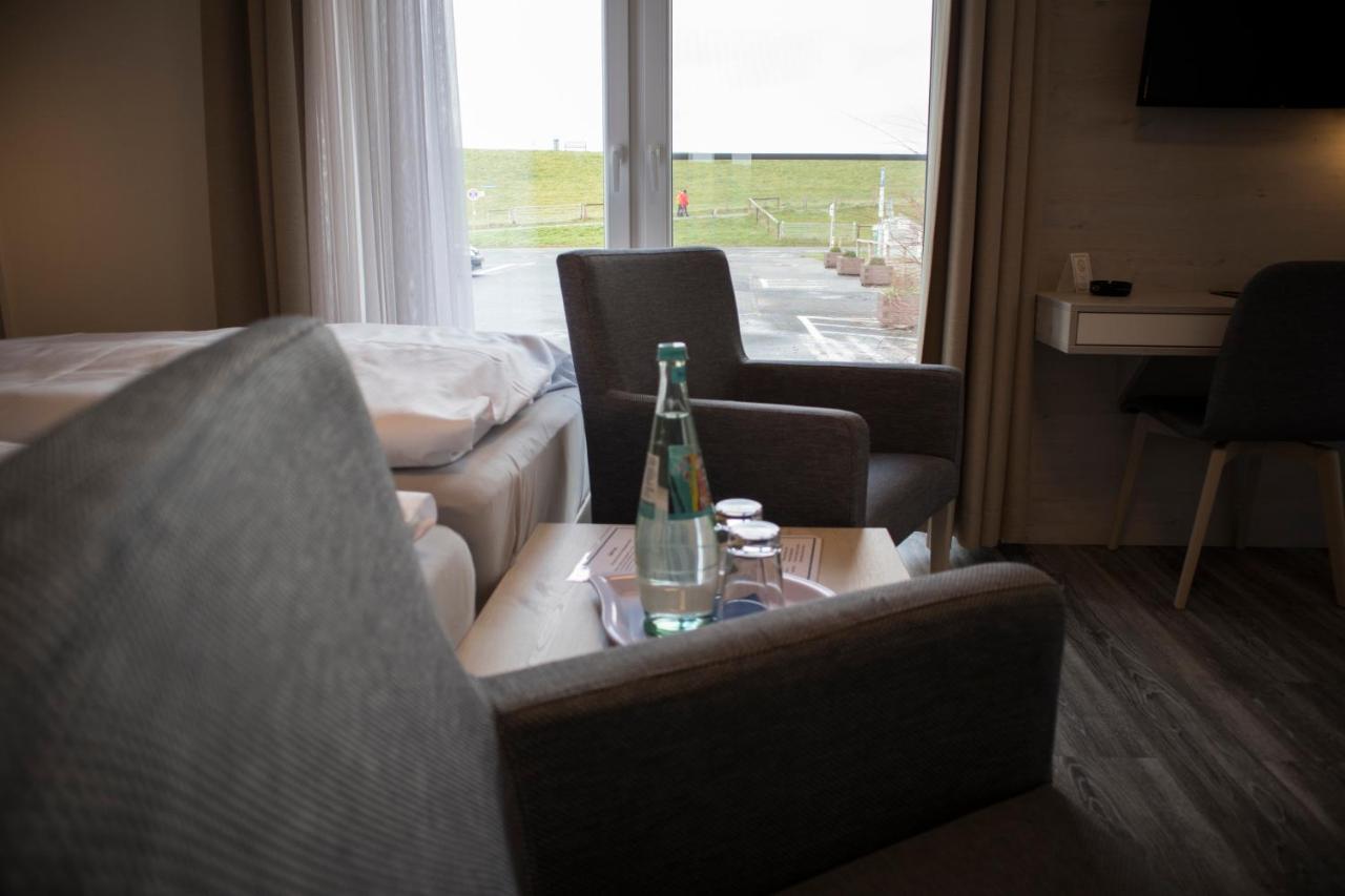 Hotel Am Friesenstrand Tossens Esterno foto